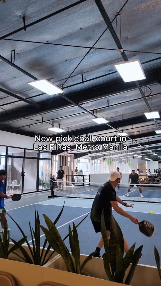 New pickleball court in the South with 6 cushioned courts, executive lounge, play area for kids, and even a recovery concessionaire? 👀